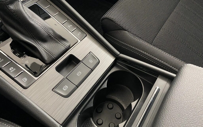 Skoda Superb cena 198700 przebieg: 1, rok produkcji 2024 z Gogolin małe 704